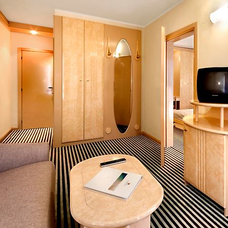 Hotel Istra Plava Laguna Porec Ngoại thất bức ảnh